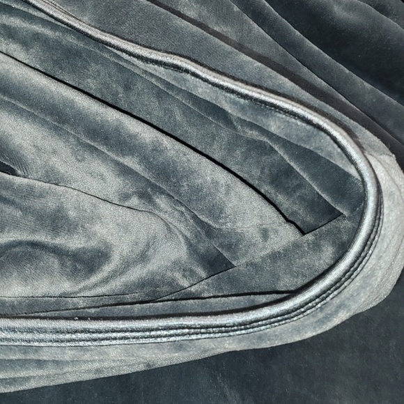 BCBG Maxazria jacket women's size medium grey zippered hooded hoodie vel… - Picture 6 of 13